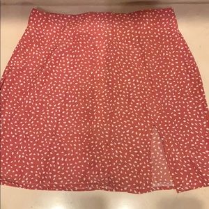 Pink dainty skirt. Never worn